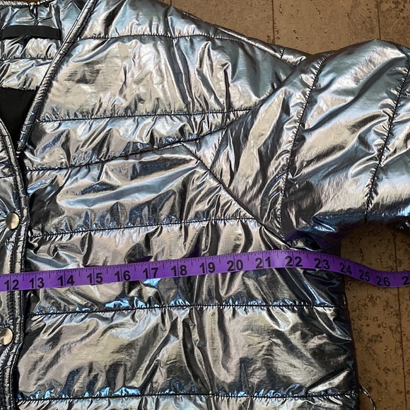 Italian puffer jacket - Picture 11 of 17